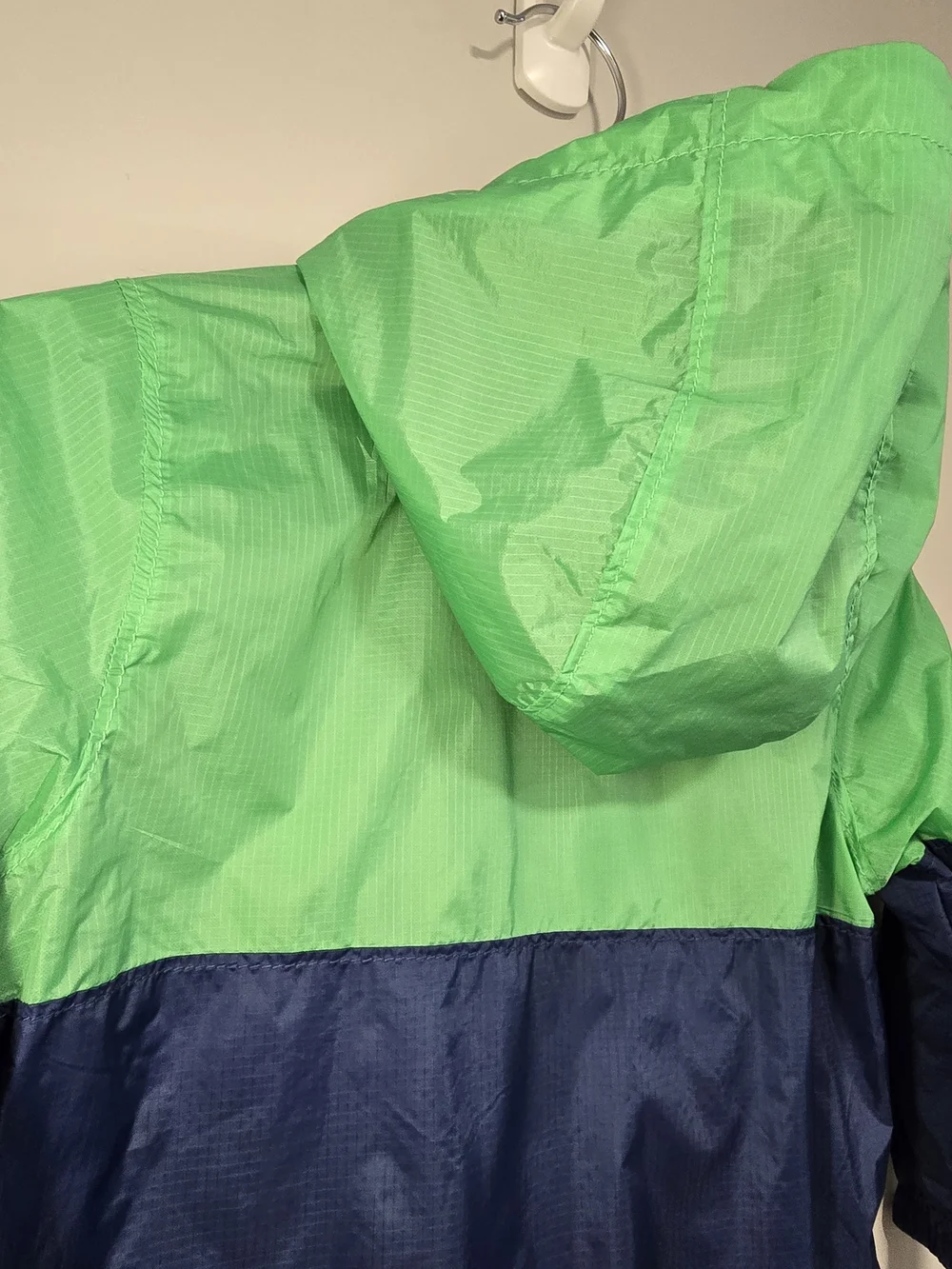 Old Navy Kids' Colorblock Hooded Windbreaker Jacket - Green/Navy 2T